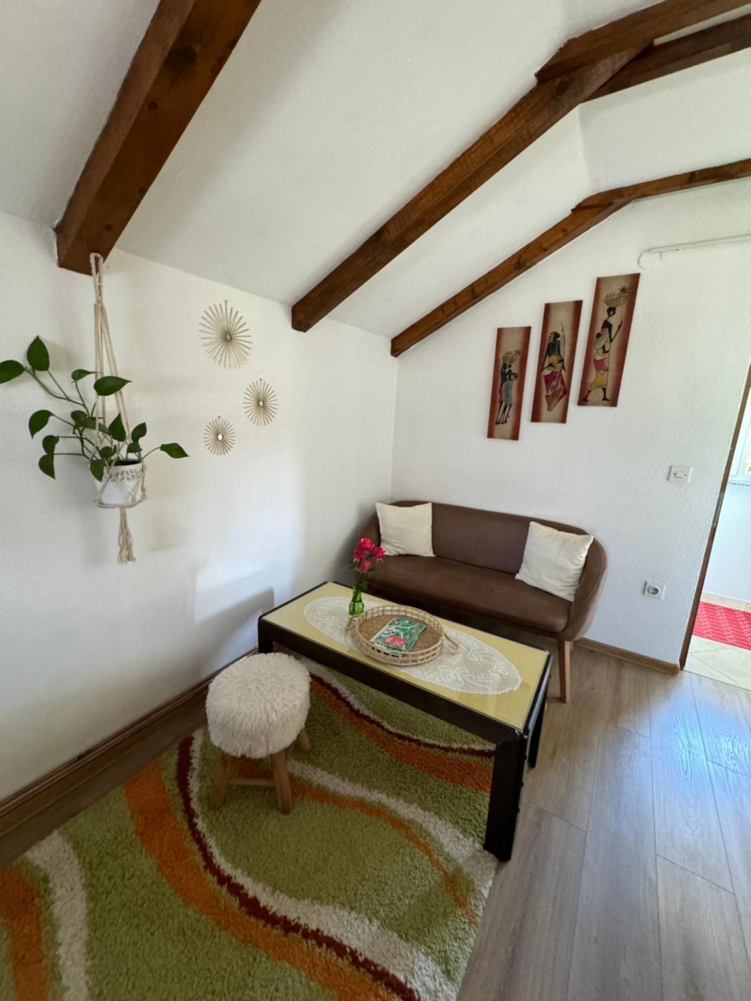Apartments Aida Bihać Buitenkant foto