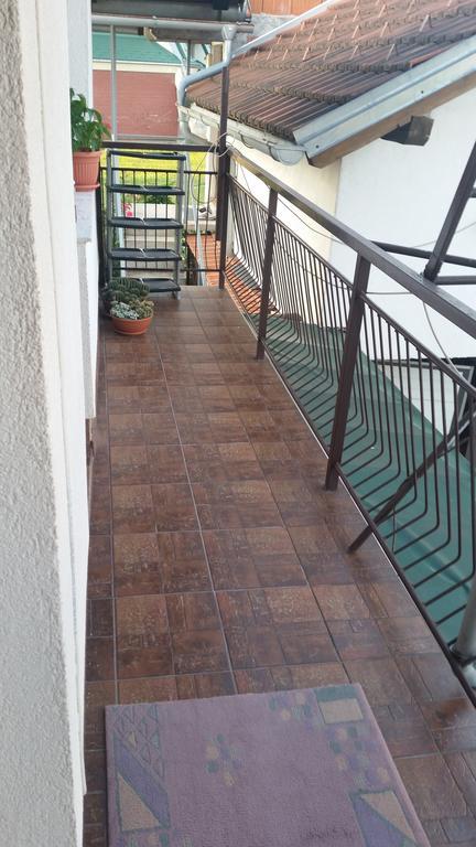 Apartments Aida Bihać Buitenkant foto
